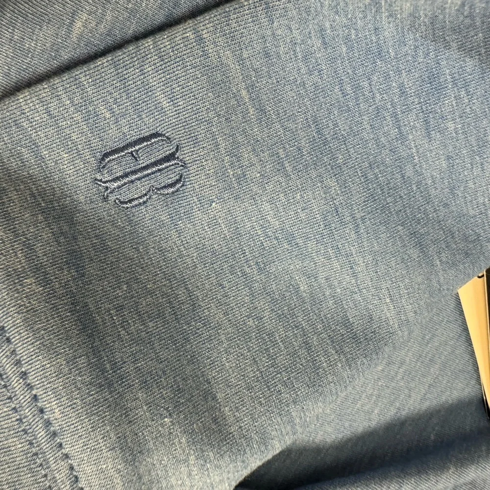 Tilley Blue Performance Hoodie Quarter Zip - Picture 7 of 11